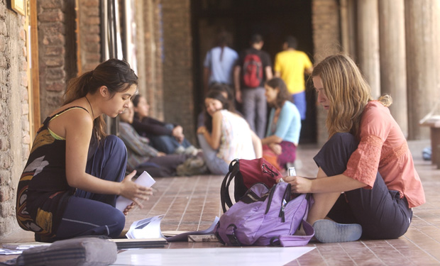 Becas de Inglés CORFO para chilenos y extranjeros