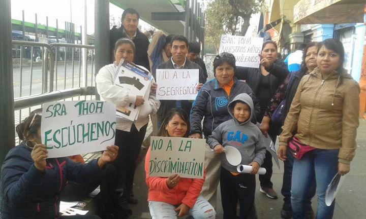 Municipalidad de Santiago desaloja a migrantes de Edificio en General Mackena