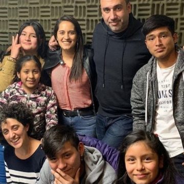 Chile a Todo Color «voces de niñxs y adolescentes sin fronteras en el mes de la niñez»